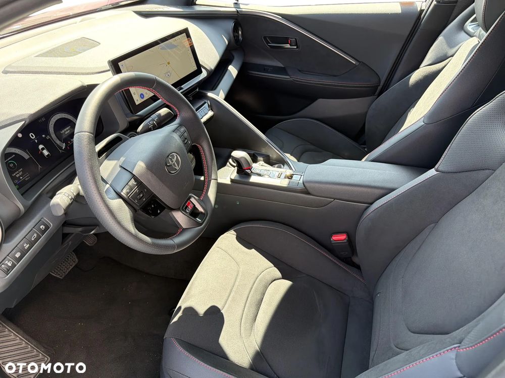 Toyota C-HR 2.0 PHEV Dynamic Force GR Sport - 16