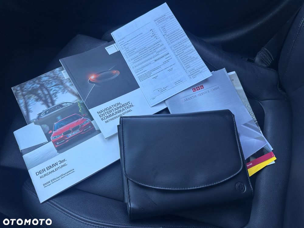 BMW Seria 3 320d M Sport EU6 - 28