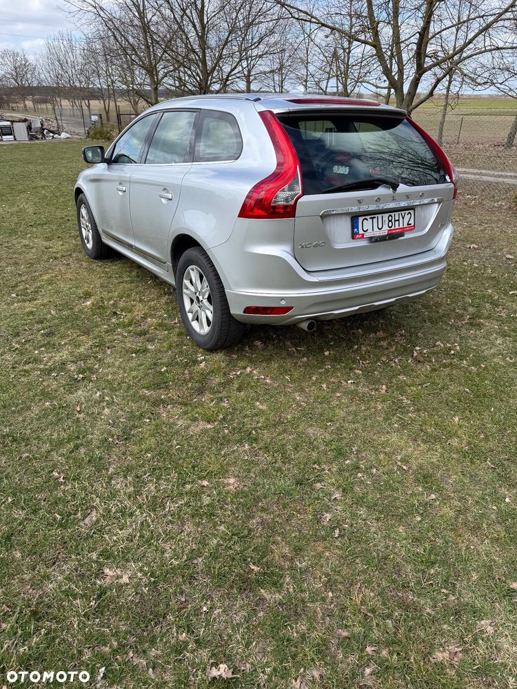 Volvo XC 60 D3 Momentum - 3