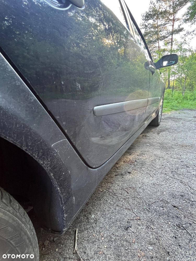 Renault Laguna 2.0 Authentique - 6