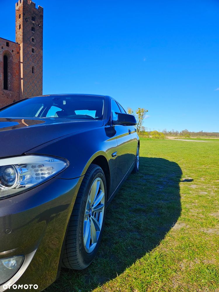 BMW Seria 5 520d - 3