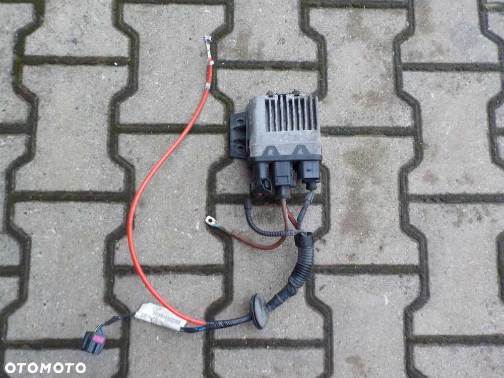 VW T5 MODUŁ PRZEKAŹNIK STEROWNIK WENTYLATORÓW AC - 1