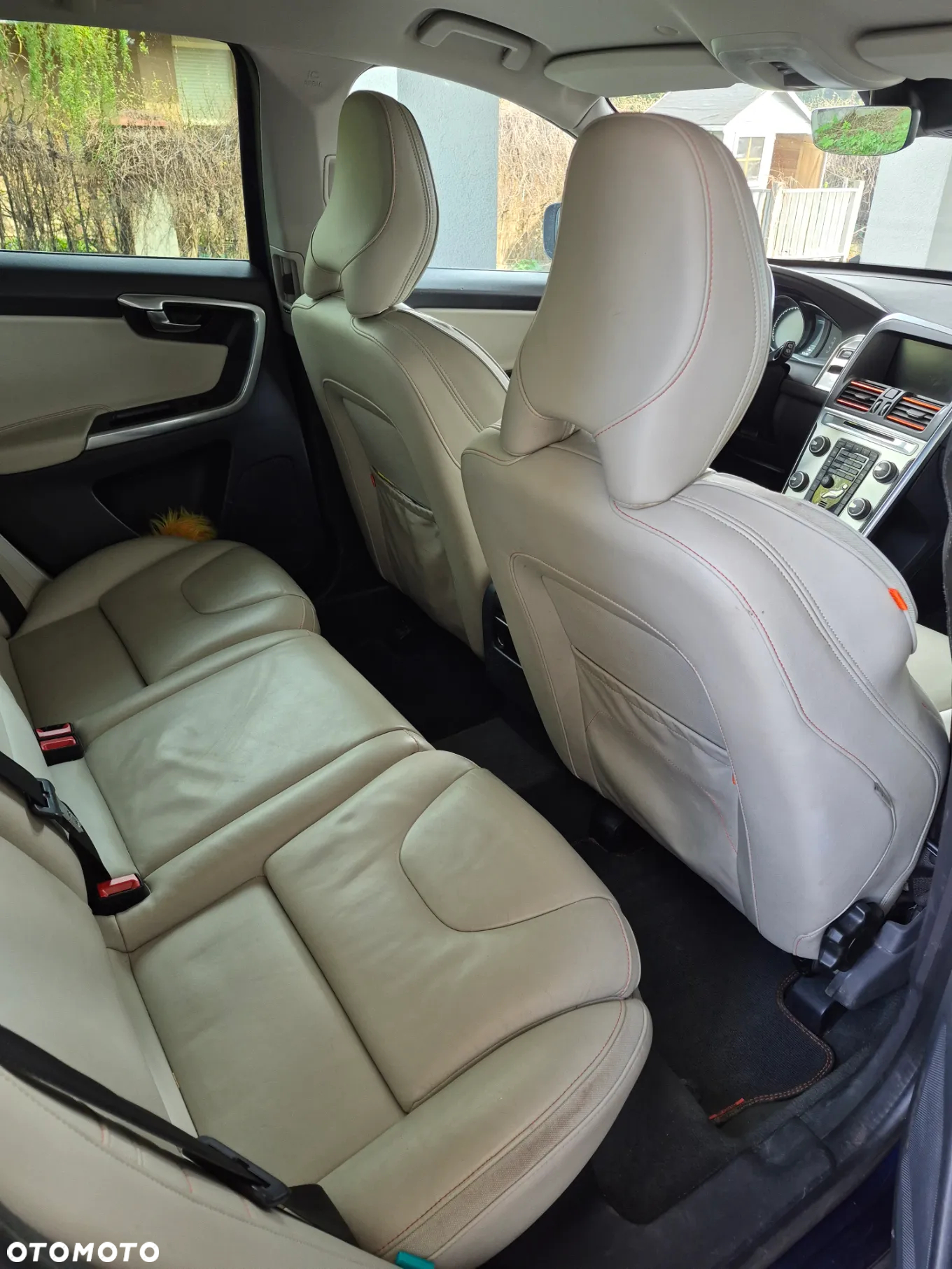 Volvo XC 60 D4 AWD Ocean Race - 12
