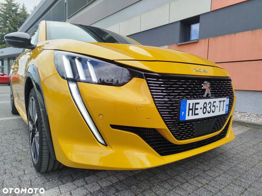 Peugeot 208 PureTech 130 EAT8 GT Pack - 33