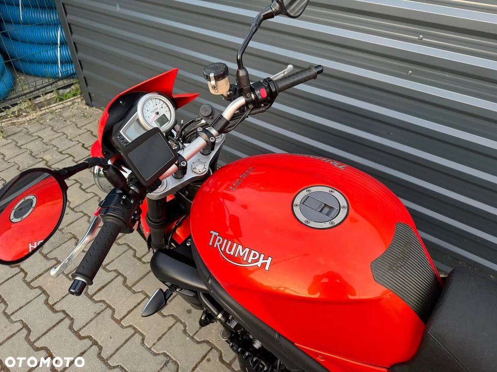 Triumph Speed Triple - 12