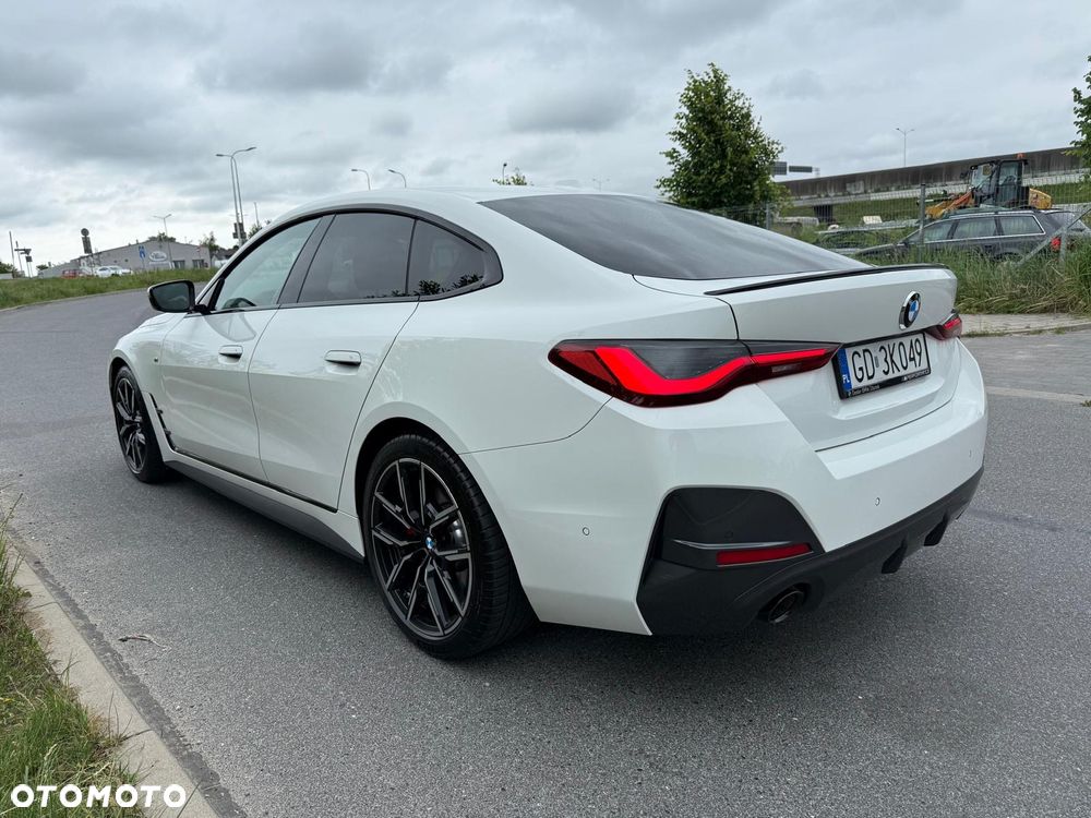BMW Seria 4 420d xDrive mHEV M Sport - 12
