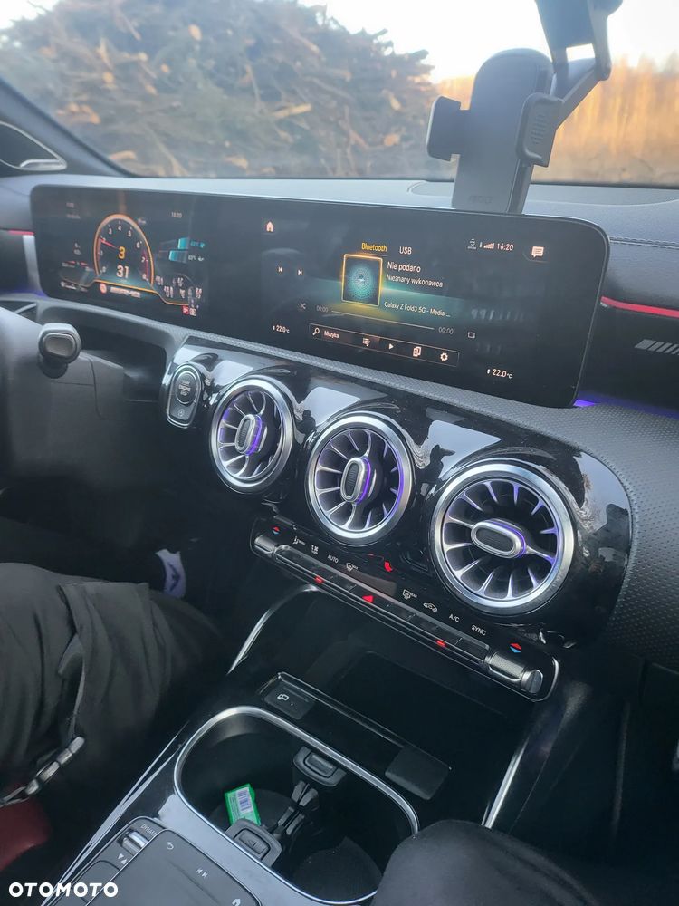 Mercedes-Benz Klasa A AMG 35 4Matic AMG Speedshift DCT 7G - 8