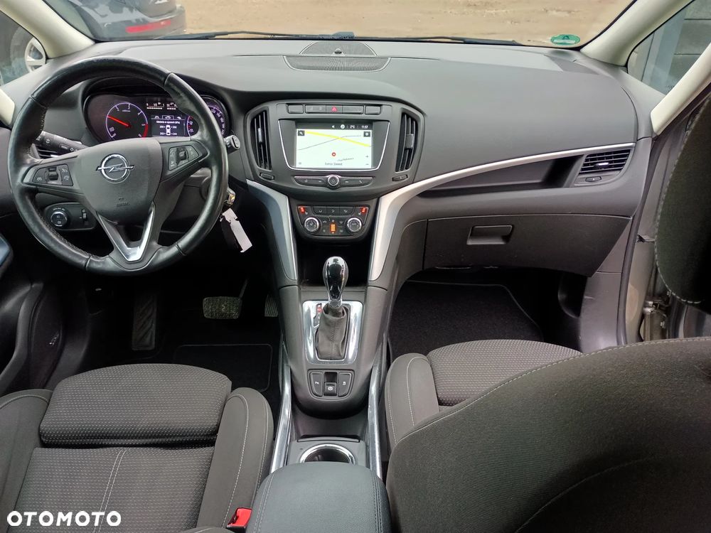 Opel Zafira 2.0 D (CDTI) Automatik Business Edition - 18