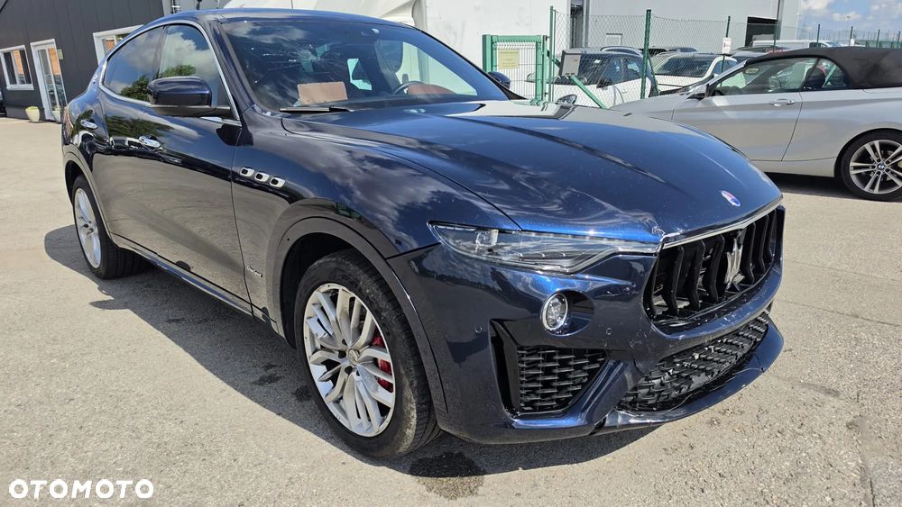 Maserati Levante S Q4 GranLusso - 15