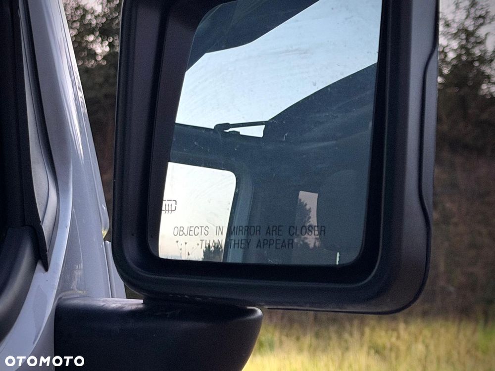 Jeep Wrangler - 17