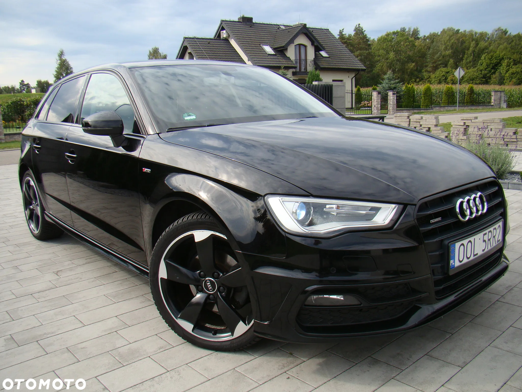 Audi A3 Sportback 2.0 TDI (clean diesel) quattro S line Sportpaket - 2