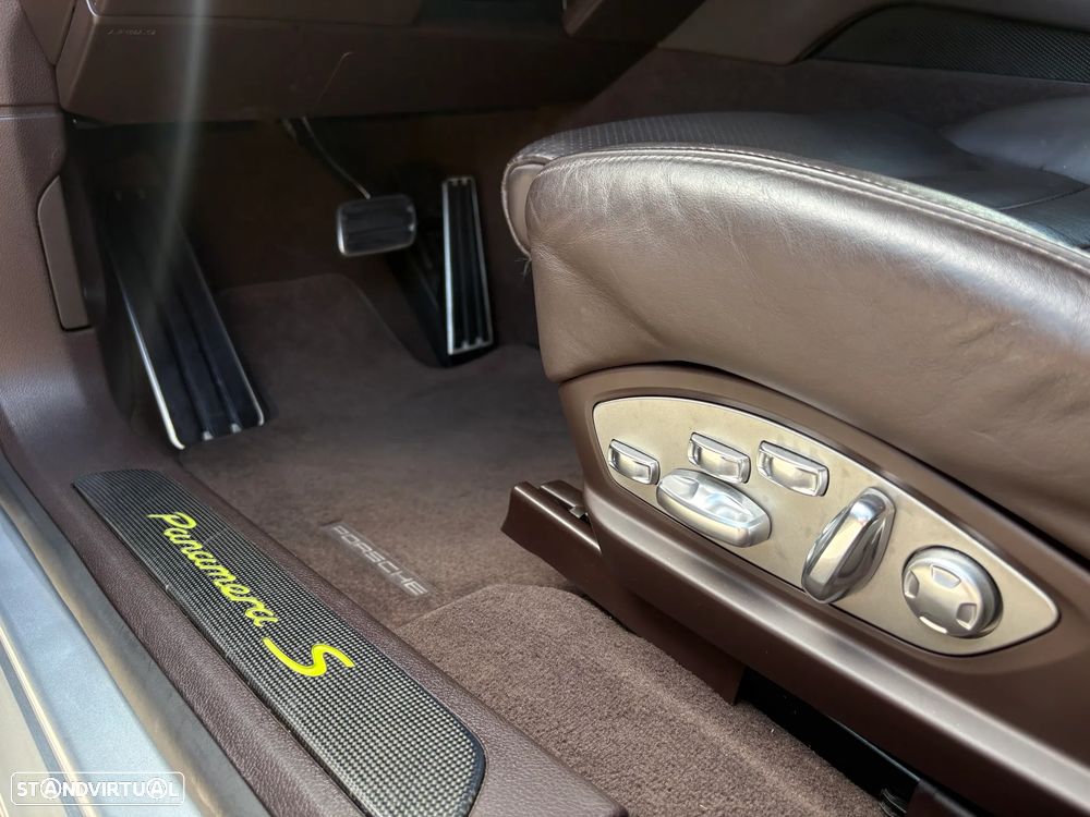 Porsche Panamera S Hybrid - 22