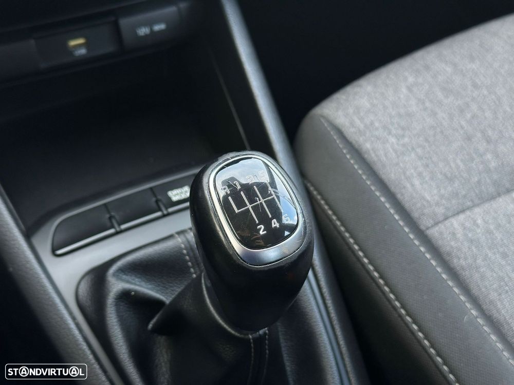 Kia Stonic 1.0 T-GDi Drive - 23