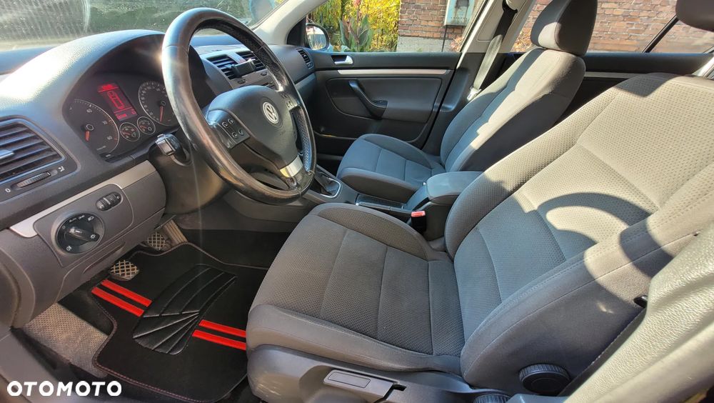 Volkswagen Golf - 7