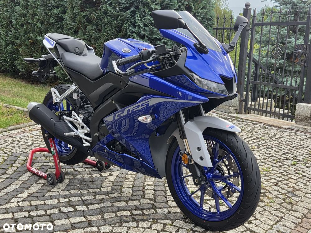 Yamaha YZF - 2