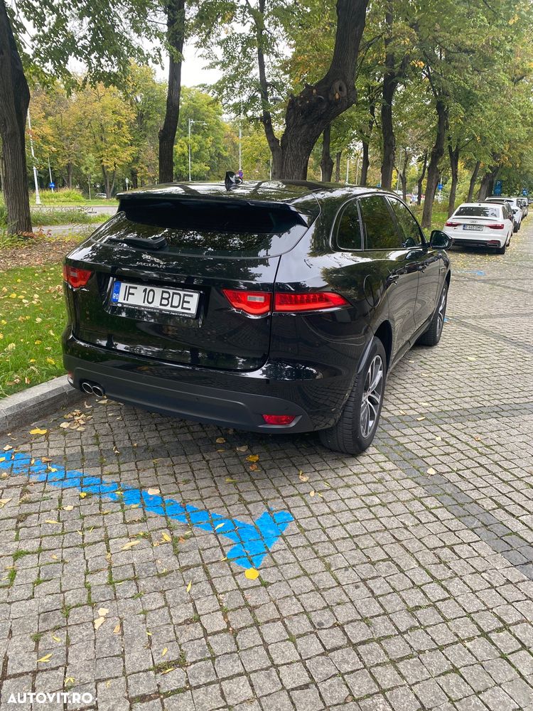 Jaguar F-Pace - 1