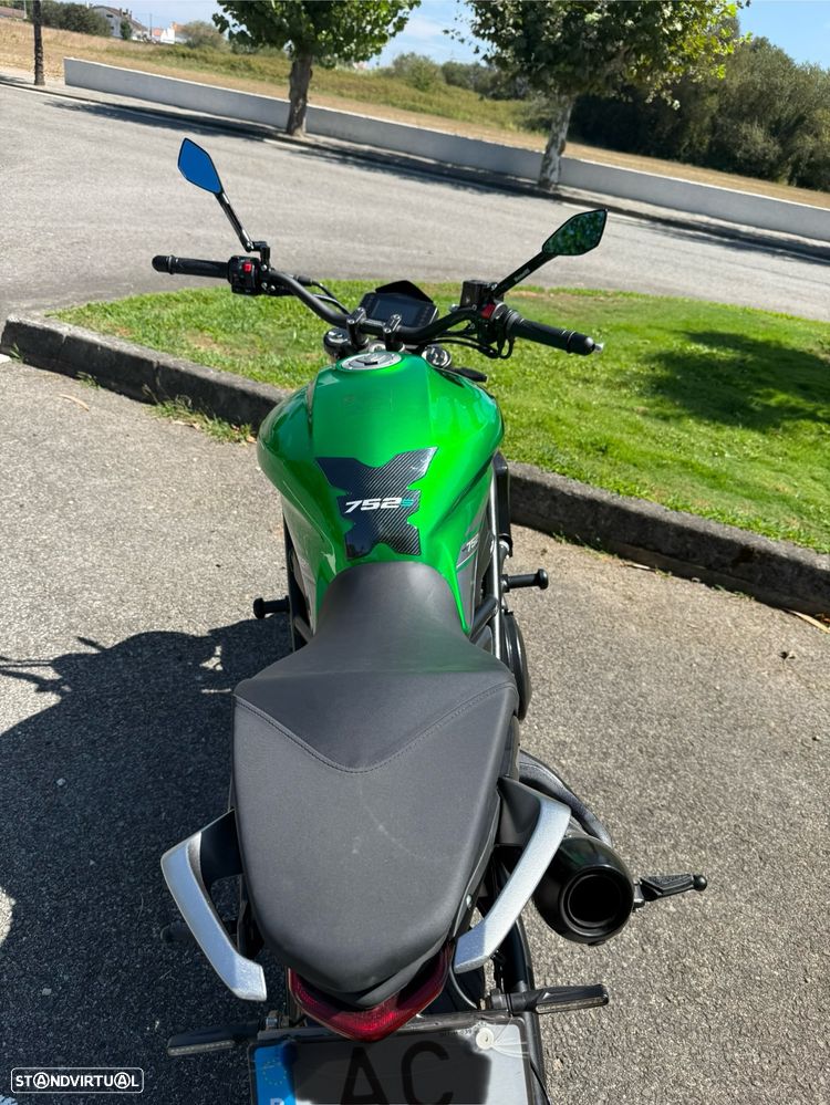 Benelli 752S - 5