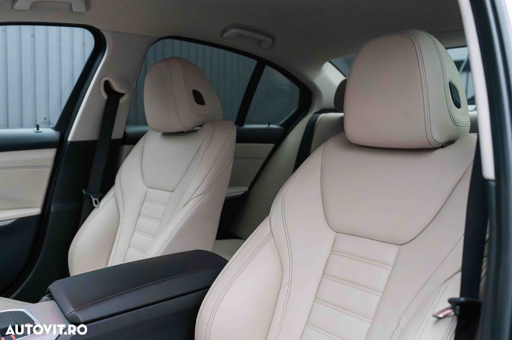 BMW Seria 3 320e Aut. - 20