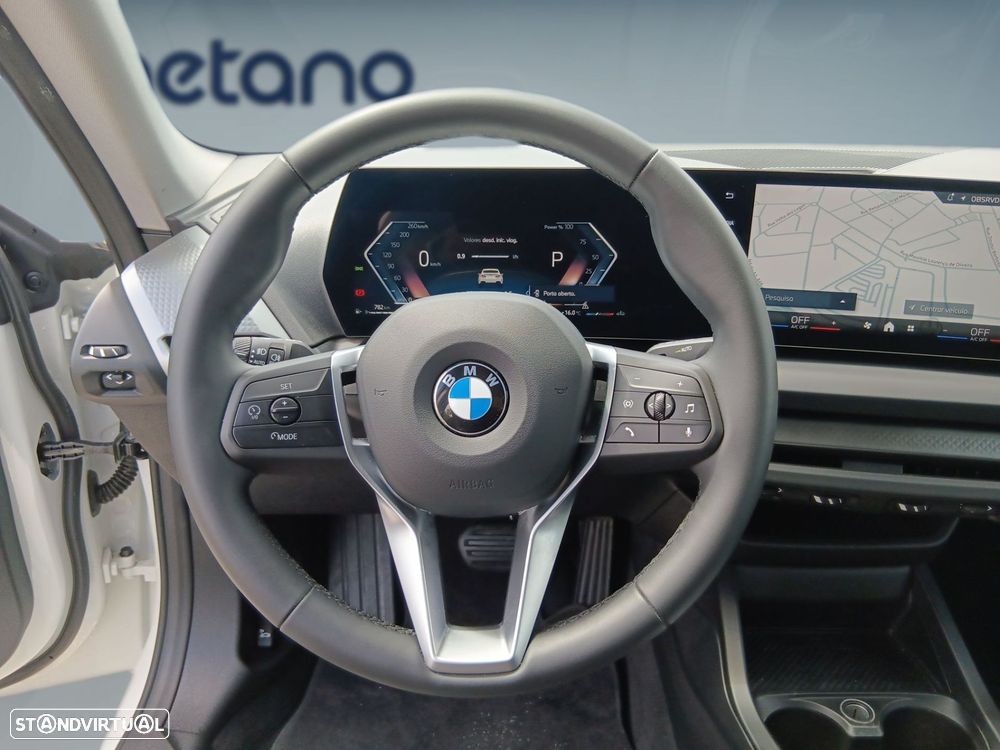 BMW 216 Gran Coupé - 13
