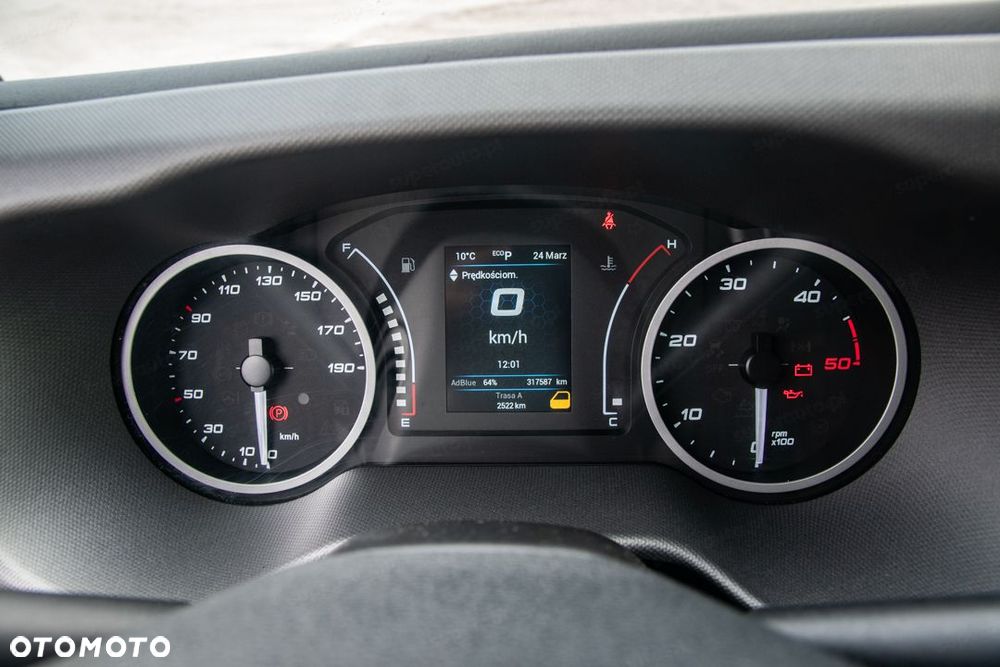 Iveco Daily 35S18 Autolaweta Hi-Matic 3.0 180KM - 29