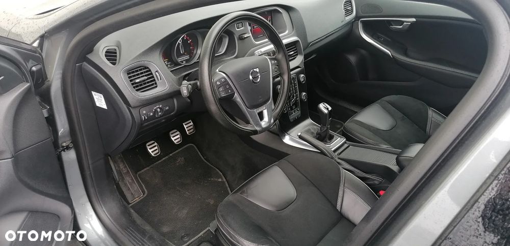 Volvo V40 T3 RDesign - 2