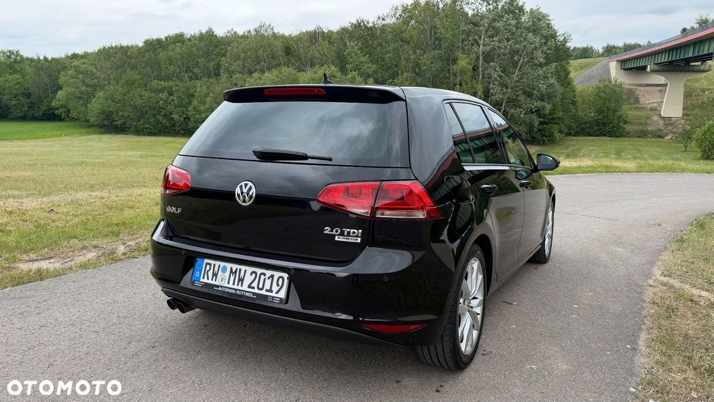 Volkswagen Golf 2.0 TDI SCR Highline - 32