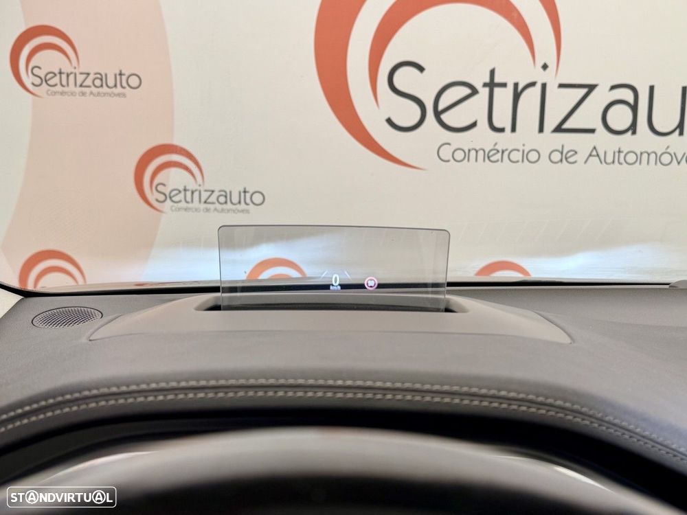 Ford Focus SW 1.5 TDCi EcoBlue Vignale - 13