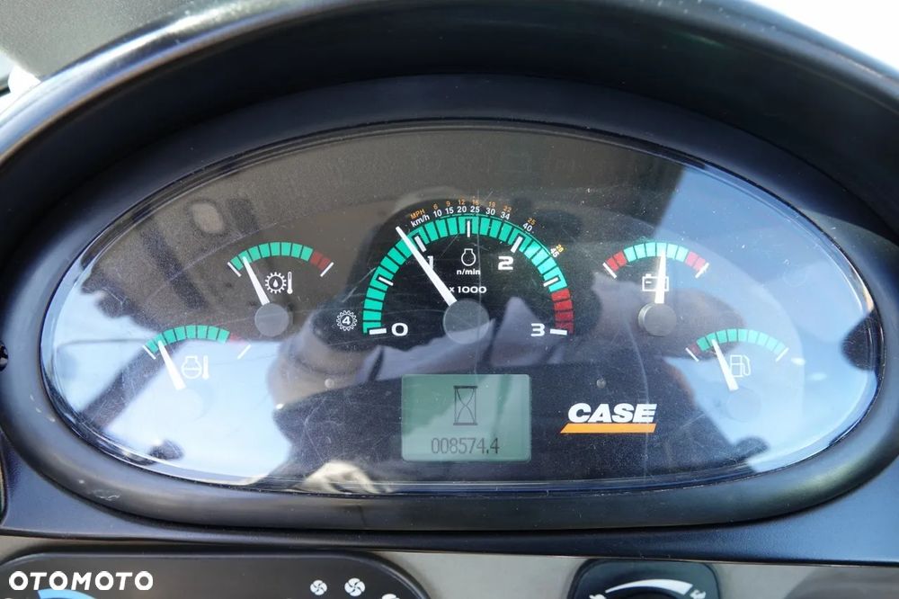 Case 580 ST / KOPARKO-ŁADOWARKA /KOMPLET ŁYŻEK / SPROWADZONA - 36