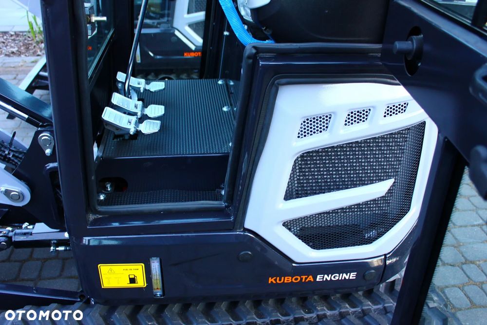Inny VORQ V18 /KUBOTA /PARKER / 1.8T / KABINA /  ZESTAW ŁYŻEK / - 10