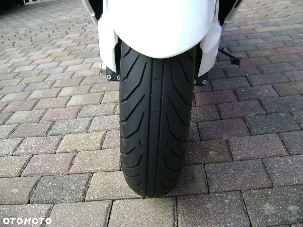 Suzuki Hayabusa - 16