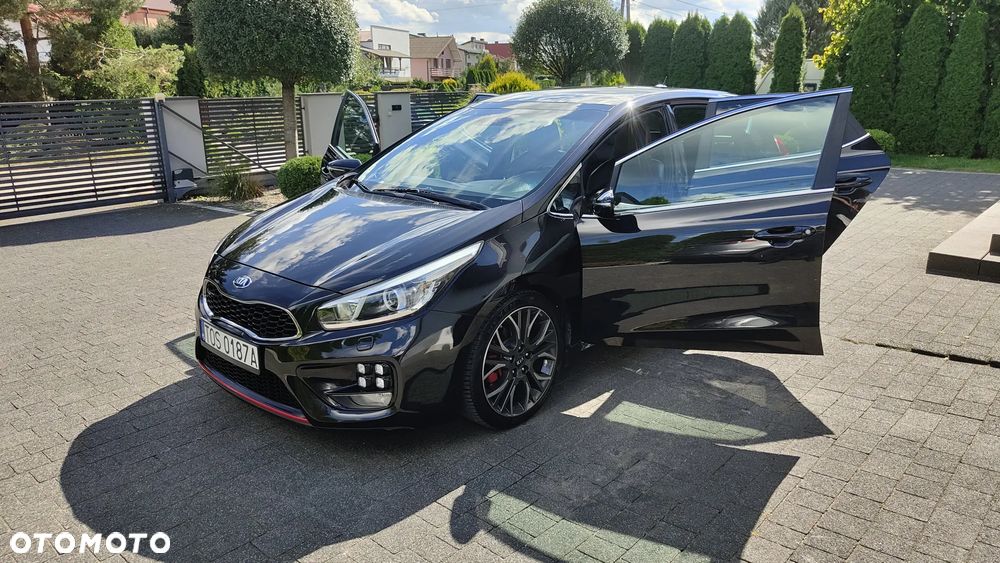 Kia Ceed 1.6 T-GDI GT - 27