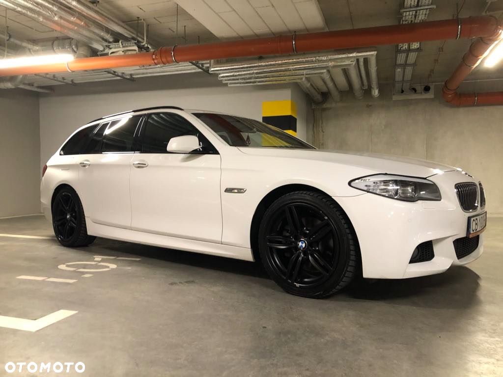 BMW Seria 5 520d Touring - 1