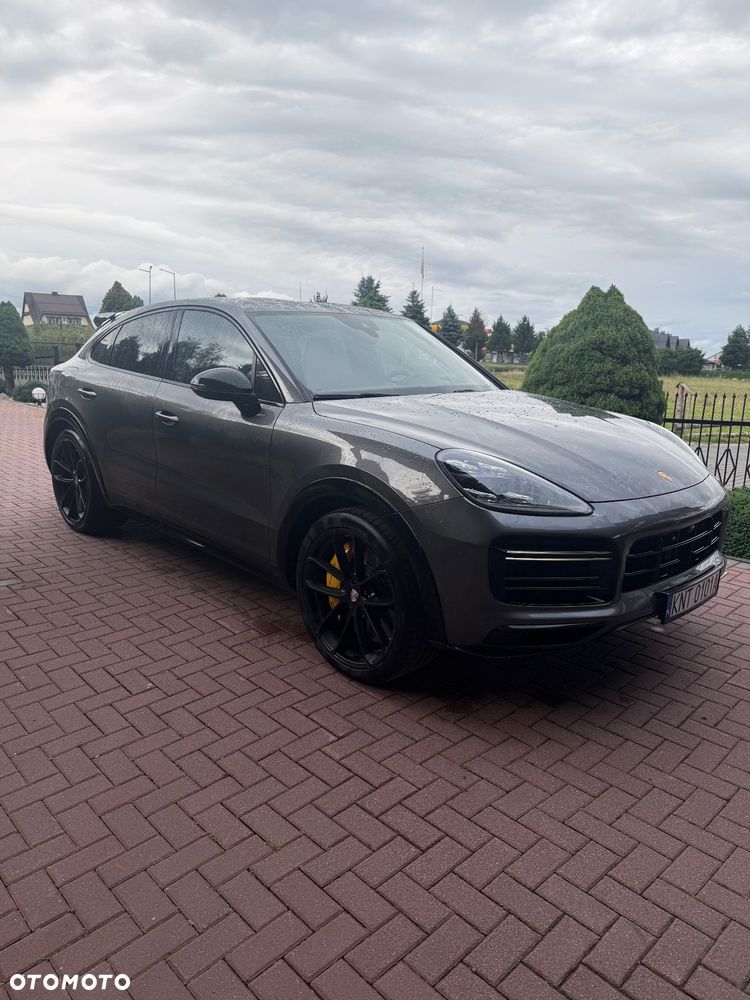 Porsche Cayenne Turbo S E-Hybrid Tiptronic S - 2