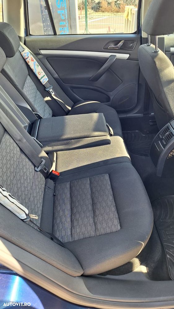 Skoda Octavia 1.6 TDI DPF DSG Ambiente - 19