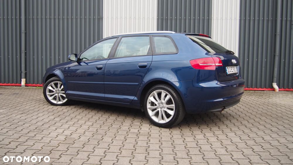 Audi A3 Sportback 2.0 TDI DPF Ambition - 15