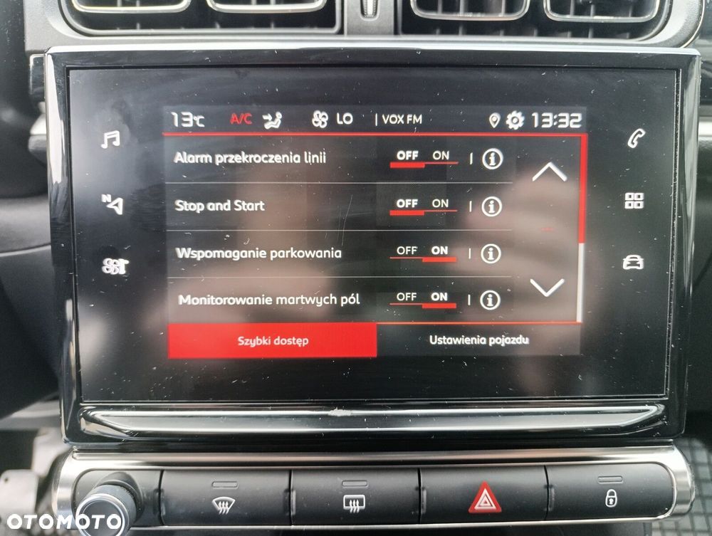 Citroën C3 1.2 PureTech Shine - 24