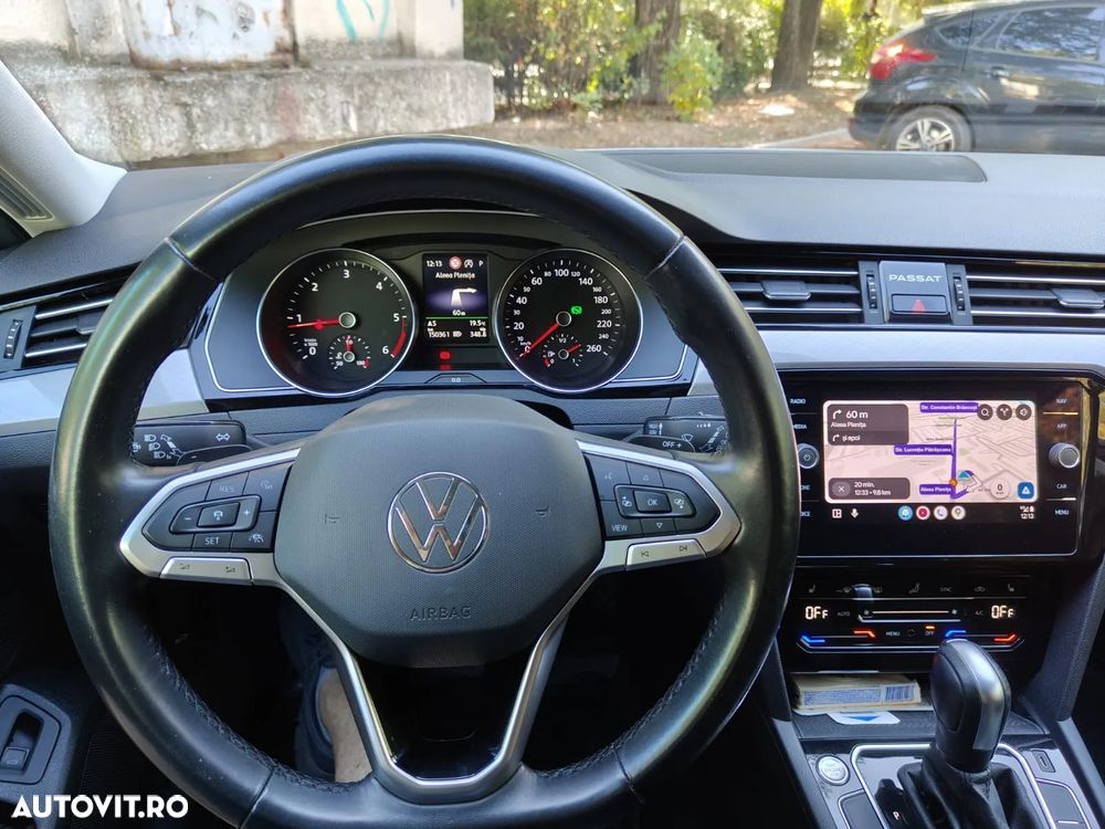 Volkswagen Passat Variant 2.0 TDI DSG Advance - 3