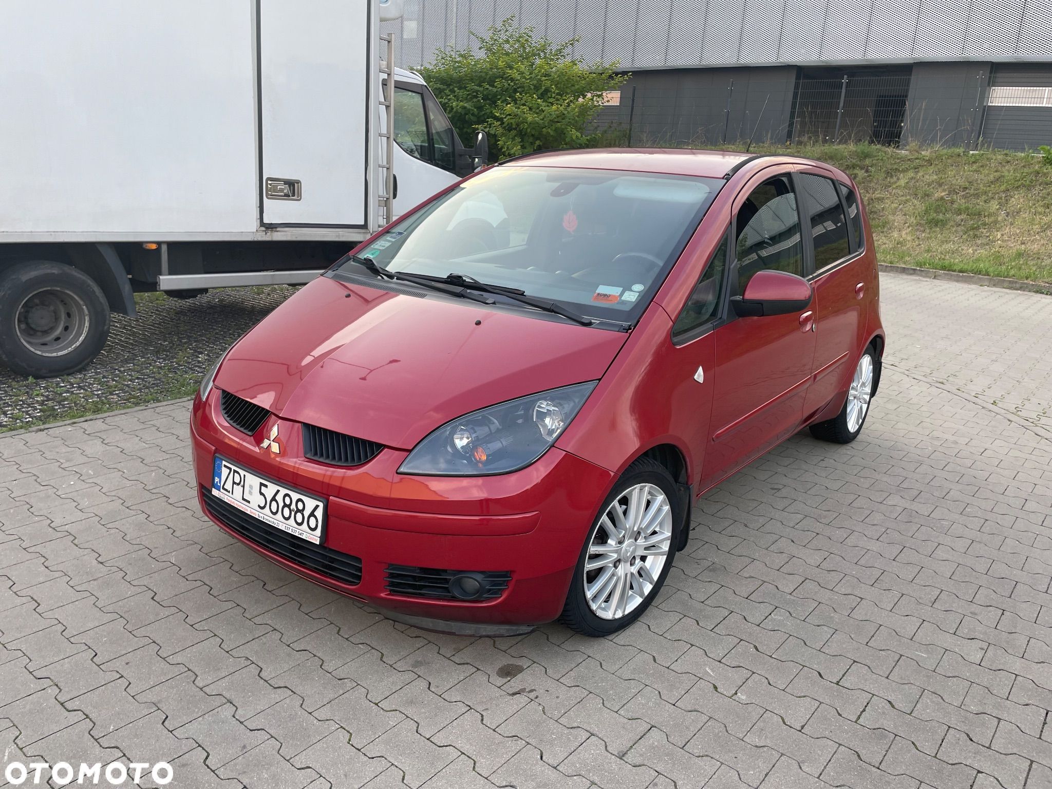 Mitsubishi Colt - 1