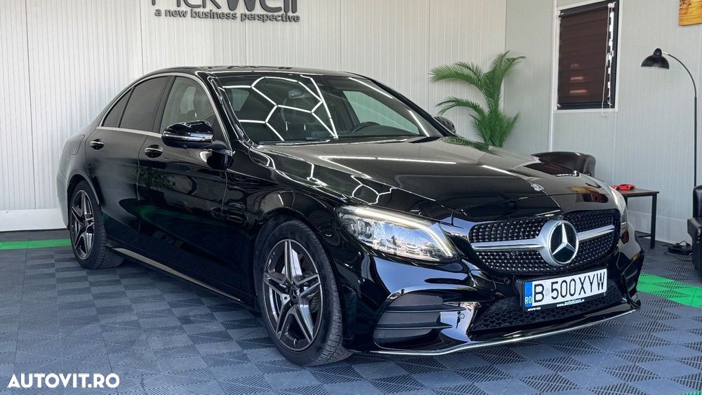 Mercedes-Benz C 200 9G-TRONIC AMG Line - 4