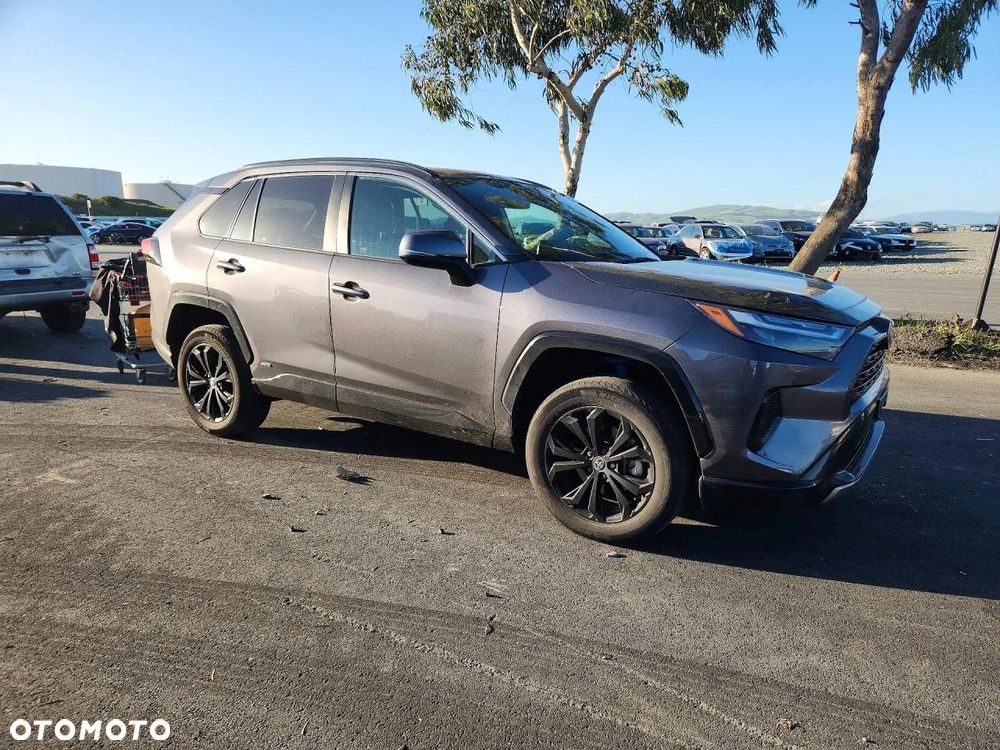 Toyota RAV4 2.5 4x4 Black Edition - 2