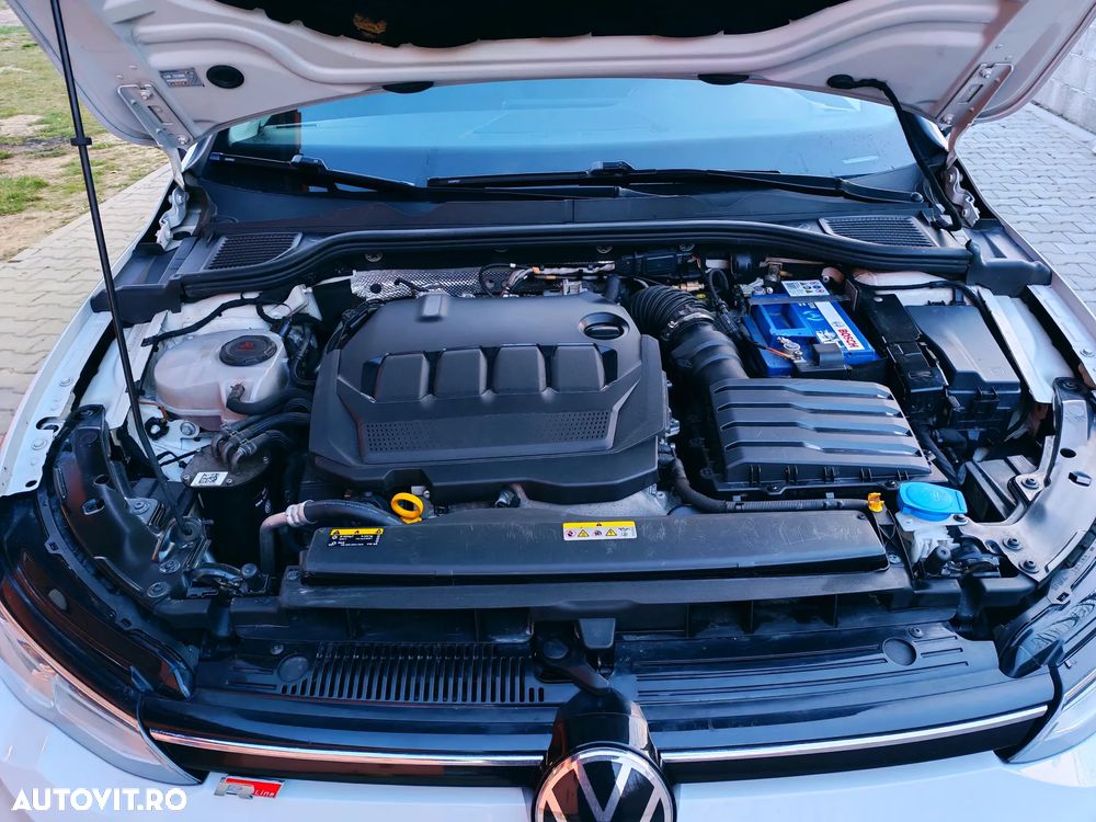 Volkswagen Golf 2.0 TDI Life - 16