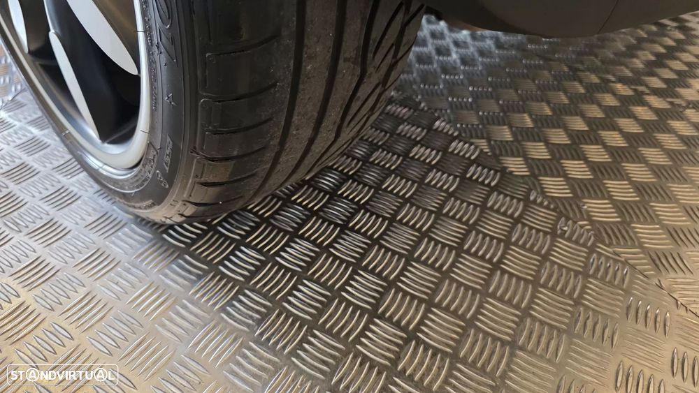 MINI Cabrio Cooper S Sidewalk - 34