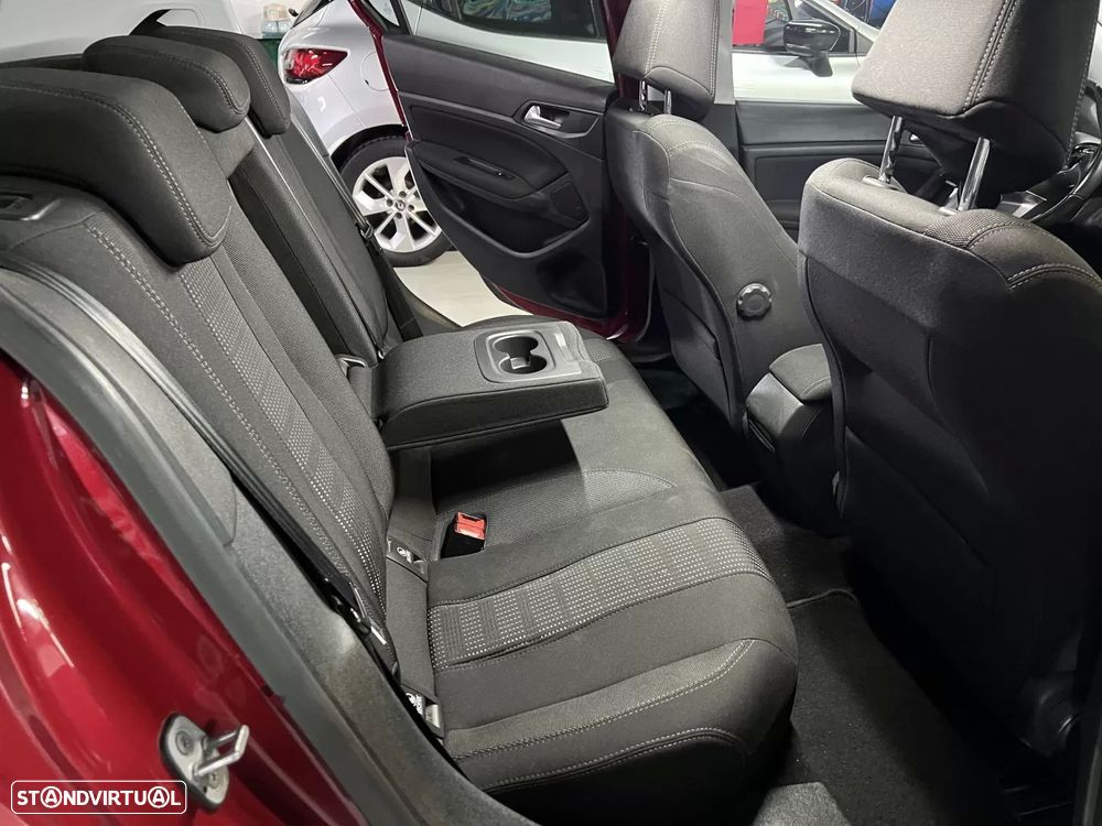 Peugeot 308 1.2 PureTech Active J17 - 10