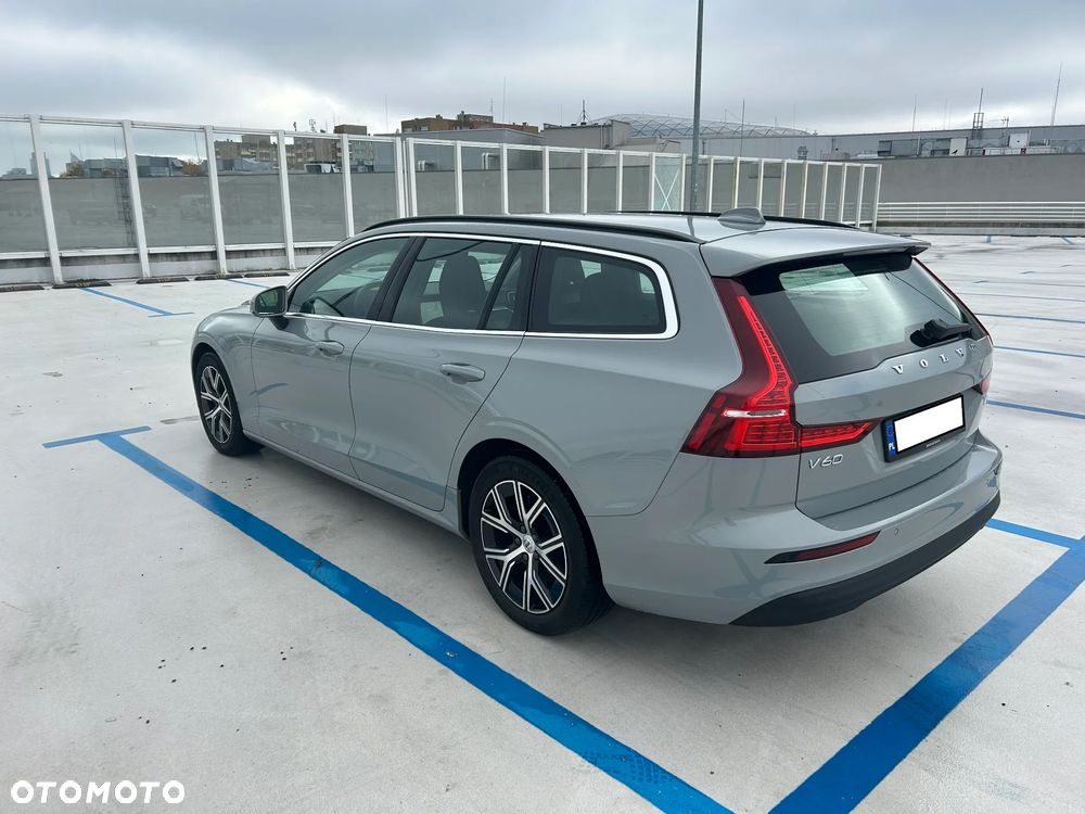 Volvo V60 2024 photo 5