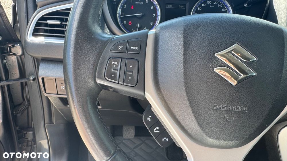 Suzuki SX4 S-Cross 1.4 T Premium - 34