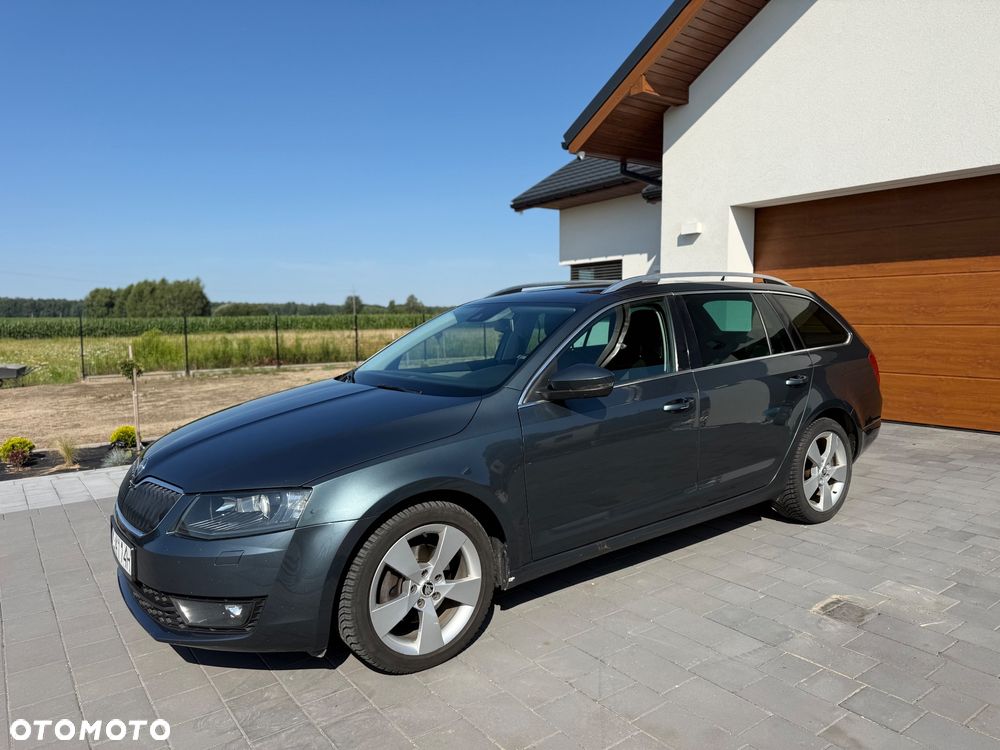 Skoda Octavia 2.0 TDI Elegance DSG - 7