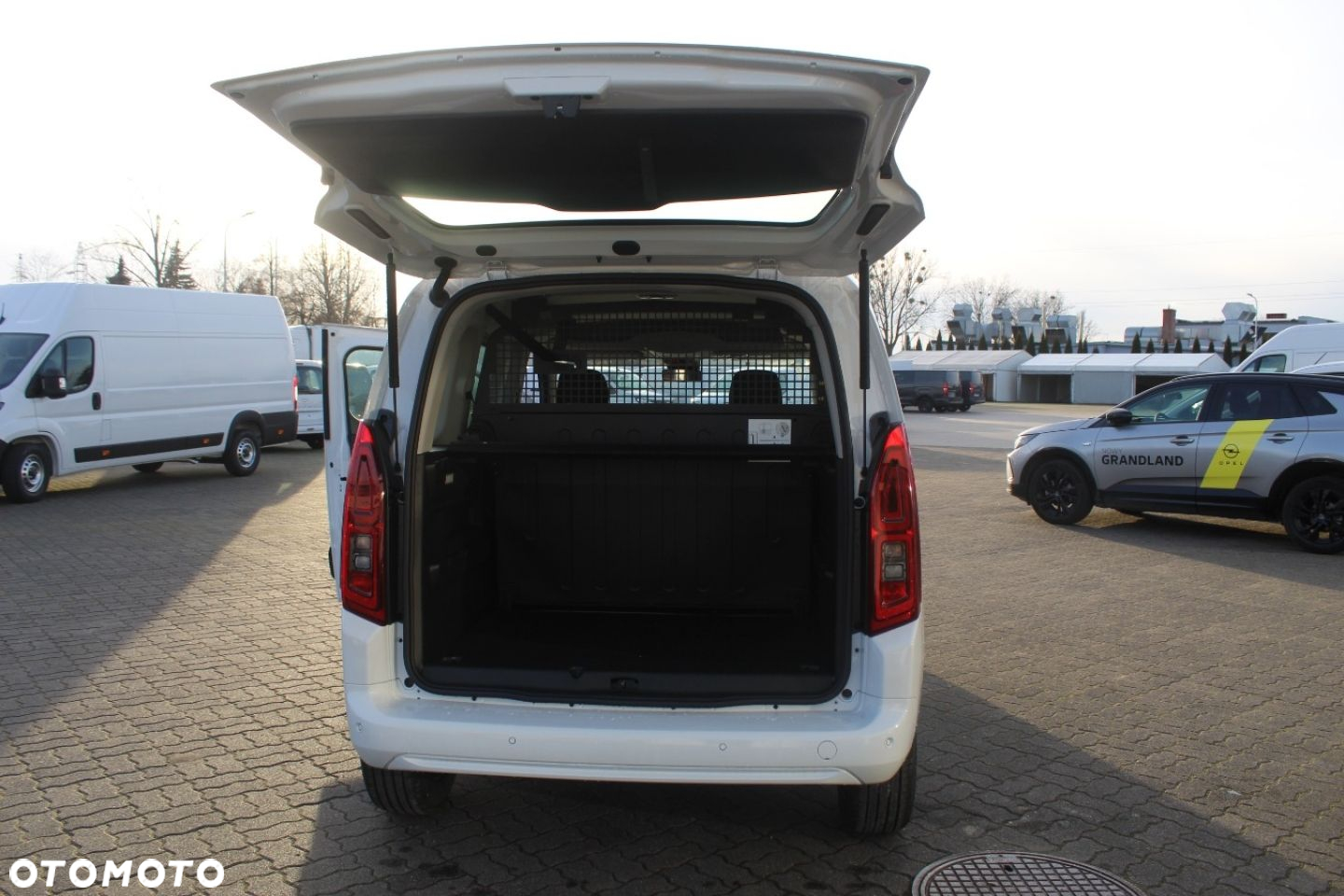 Opel Combo - 12
