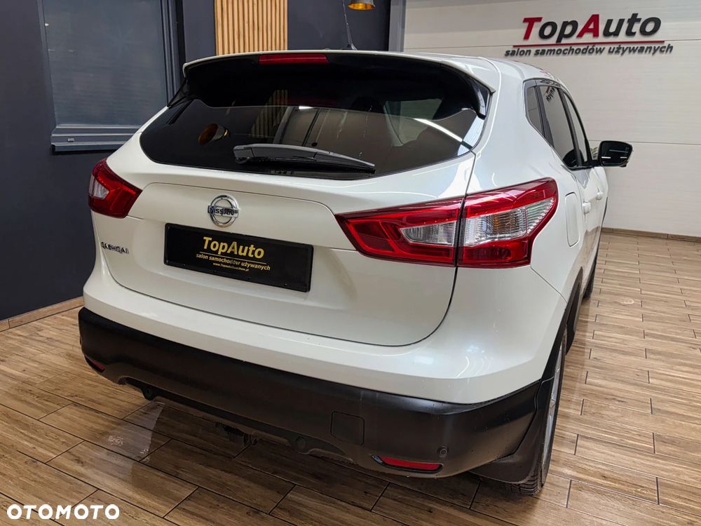 Nissan Qashqai 1.6 DIG-T N-Connecta - 8
