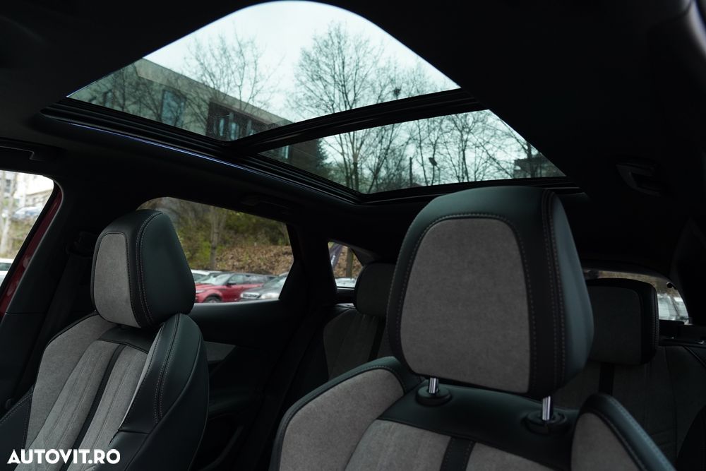 Peugeot 3008 PHEV EAT8 GT Pack - 11