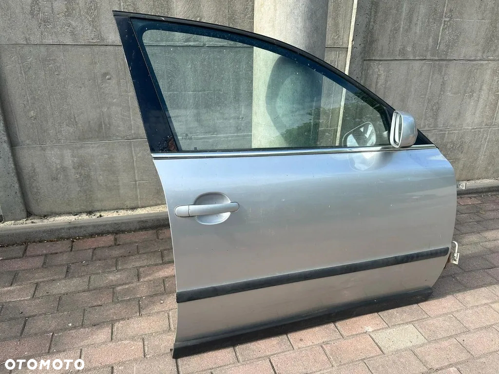 Drzwi Przednie Prawe Przód Kompletne Vw Passat B5 Lift 2001-2005 Srebrny Met. - 3